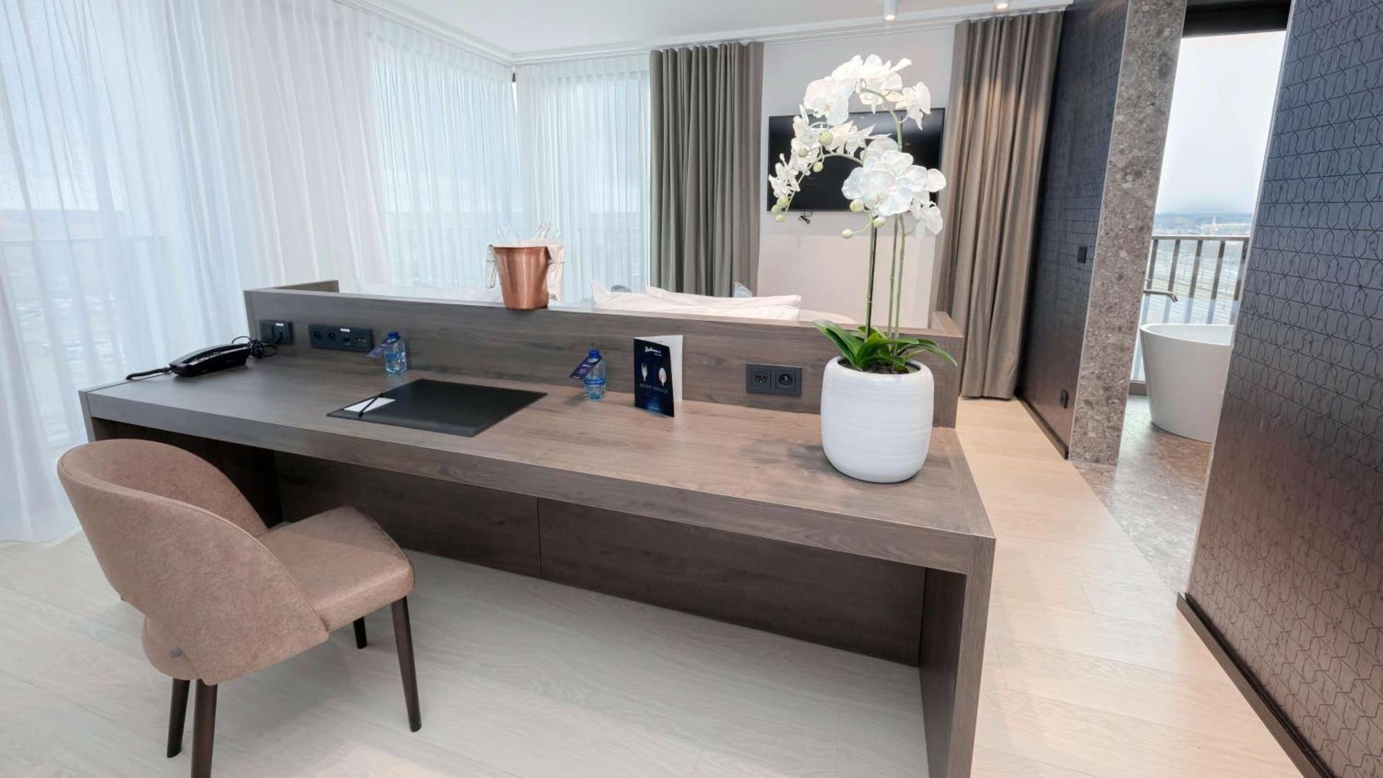 Suite mit 1 Schlafzimmer und Balkon