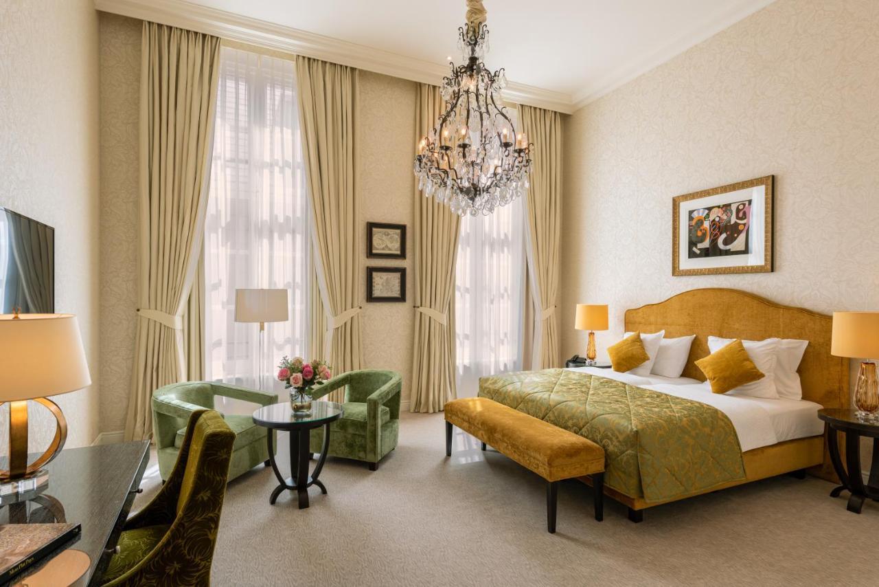 Junior Suite,1498921279:JPEG