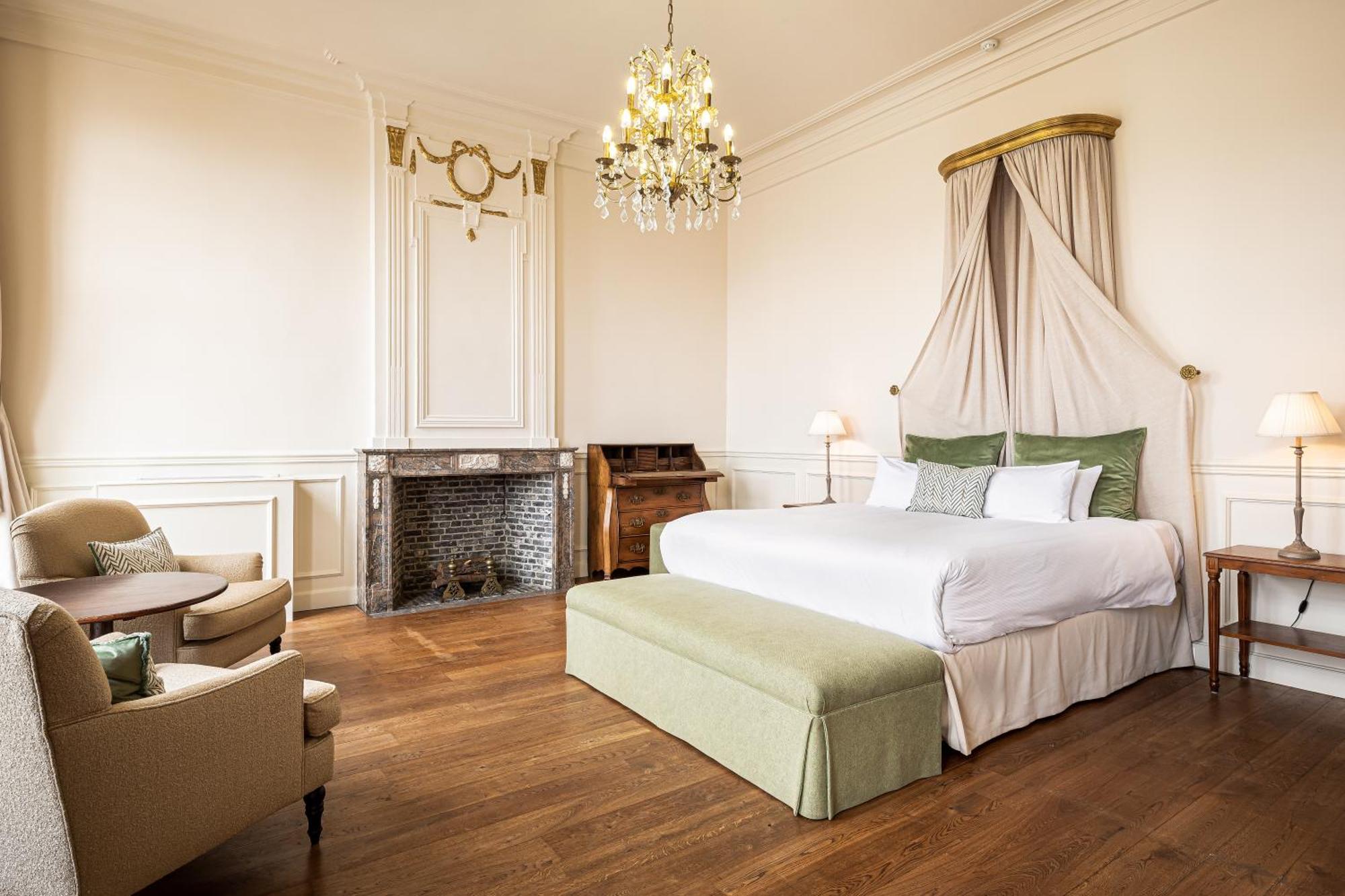 Royal Executive Room,1438120501:JPEG